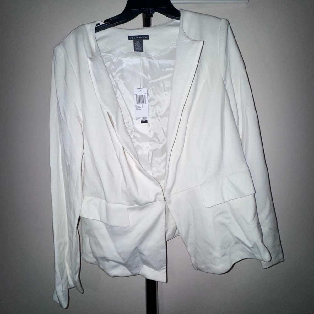 White Chic Open-Front Blazer